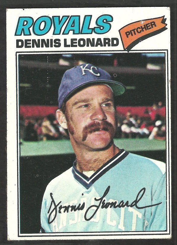 Kansas City Royals Dennis Leonard 1977 Topps Baseball Card 75 ex