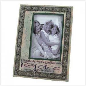 Rejoice Photo Frame