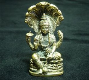 Hindu Narai Vishnu indian yoga trance brass figurine statue new 1.25" X 2.13"