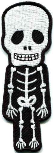 Skull skeleton goth punk emo horror biker applique iron-on patch S-262