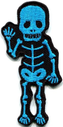 Skull skeleton goth horror psycho rock metal applique iron-on patch S-265