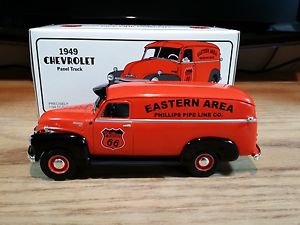1949 Chevrolet Panel Truck Philips 66 First Gear 1:34