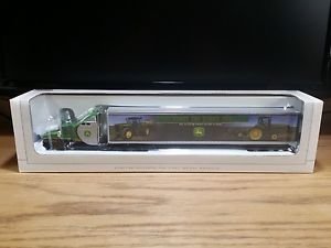 Kenworth T-600 with Van Trailer John Deere 1:64