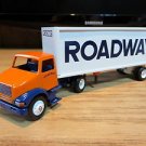 Winross Roadway Tractor with Pup Trailer