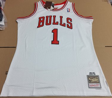 #1 Rose Bulls 2010-2011 M&N jersey white (heat pressed)