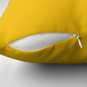 (_ Pillow