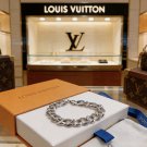 LV versatile accessories (550)