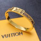LV versatile accessory bracelet (17)