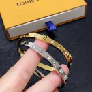 LV versatile accessory bracelet (38)