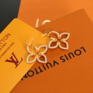 LV versatile accessory bracelet (166)