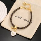 LV versatile accessory bracelet (201)