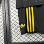 25 26 kids M-U third away size 16-28