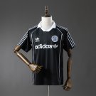 Originals Classic Three Stripes - Black Jersey S-XXL