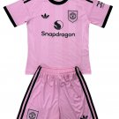 Manchester United Pink Goalkeeper  Jersey Kit 25-26  Soccer