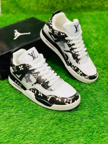 Air  4 Monogram White Black