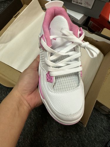 Air  4 Pink Oreo CT8527-116