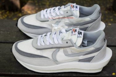LD Waffle Sacai White Grey(2)
