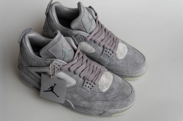 Air  4 Retro Kaws Grey