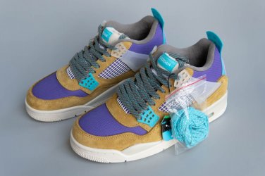 Air  4 Retro SP 30th Anniversary Union Desert Moss