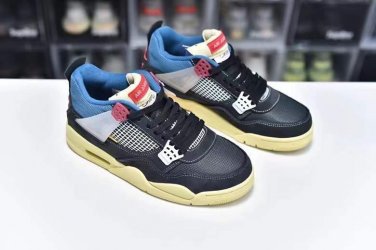 Air  4 Retro Union Off Noir