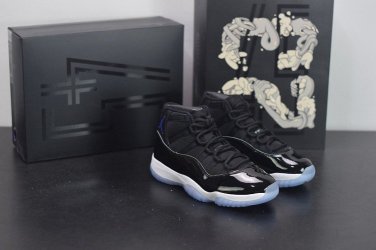 Air  11 Retro Space Jam