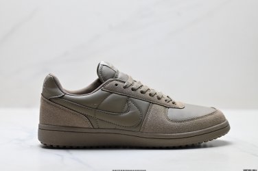 95 genuine half size  Field General  low cut retro casual board shoes running shoe