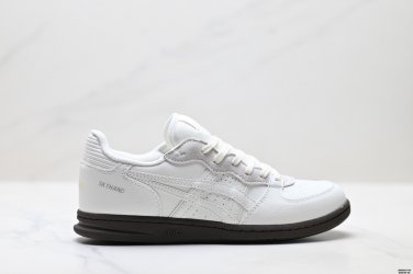 110Company level Asics Skyhand OG retro comfortable, slip resistant, wear-resistant lo