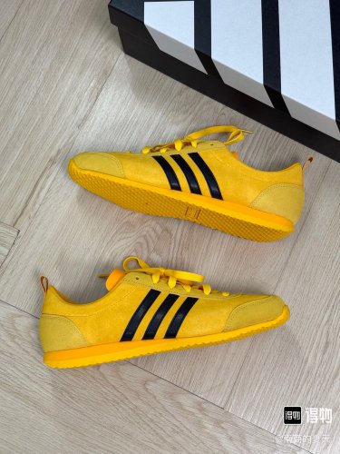 120 genuine half size  VS JOG 2.0 comfortable and simple low cut casual shoes for me