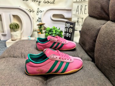 130 genuine half size  Originals Tokyo DECON W IH3998 Tokyo limited editionNew adi_4250