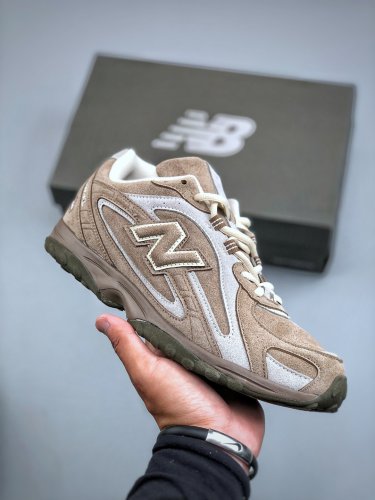 130 K J version New Balance 204L series New Balance thin soled shoes, thin soled leather s