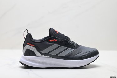 150 company level  men's CORERUNNER 5 TR sports shoes are waterproof and have strong_171