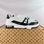 180 empty glueLV white graffiti sports shoes belong to the Spring Capsule series, design