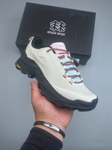 200K KOLON SPORT MA APPROACH VENTI Outdoor V-Bottom Anti Slip and Anti Slip Hiking Shoes