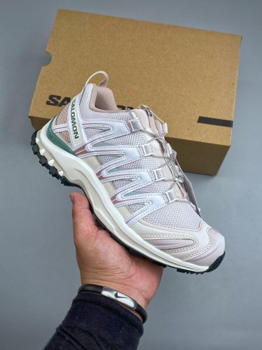 300K XA PRO 3D versatile and comfortable low cut outdoor functional shoes 454494 34Pure