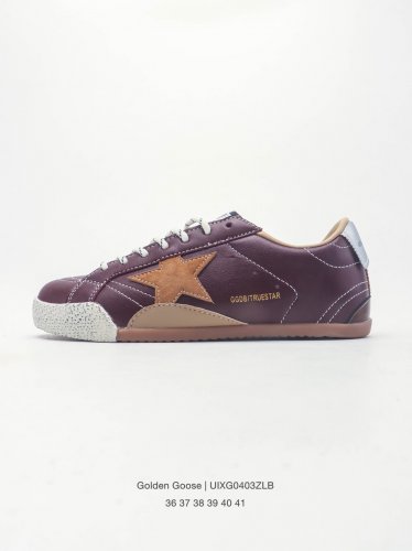Golden Goose Deluxe Brand SStar is a trendy retro board shoe from GGDB, Italy, featuring d_5638