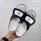 ninety-five Hydro 12 slippers, made of white synthetic leather and gold Flyman log_3891