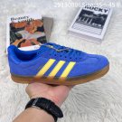 one hundred and fiftyCompany level  Handball Spezial vintage item Classic_4379