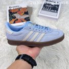 one hundred and fiftyCompany level  Handball Spezial vintage item Classic_4387