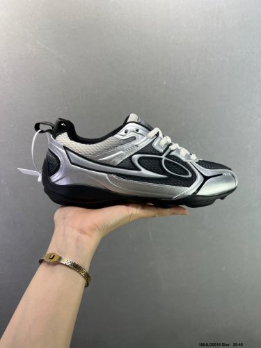 one hundred and seventyCompany level GOODBAI's new spring 25 year wandering shoes with