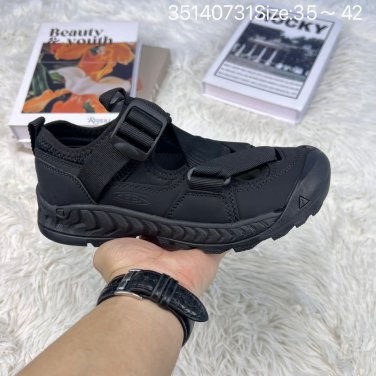 one hundred and sixtyCompany level KEEN Cohen Hoodzelra Sandal Versatile and Comfortabl_3607