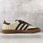 one hundred and sixtyExport order  originals Samba brownItem number IH9373Siz