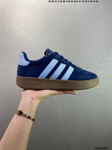 one hundred and ten Barreda Daily 4.0 comfortable shock-absorbing low cut casual b