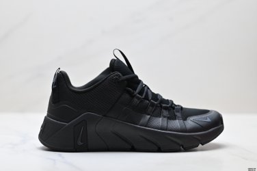 one hundred and thirtyCompany level  Free Metcon 7  mesh round toe lace up shoc_3824