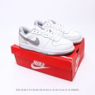 one hundred and thirtyThe  Sb Dunk Low Pro unisex sports shoe is a retro board shoe_2775