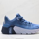 one hundred and twentyCompany level  Free Metcon 7  mesh round toe lace up shoc