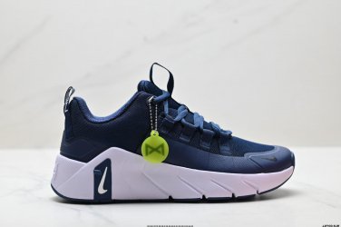 one hundred and twenty-fiveCompany level  Free Metcon 7  mesh round toe lace up