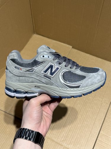 Original New Balance M2002R NB New Balance Trendy Retro Fabric Leather Shock Absorbent, An