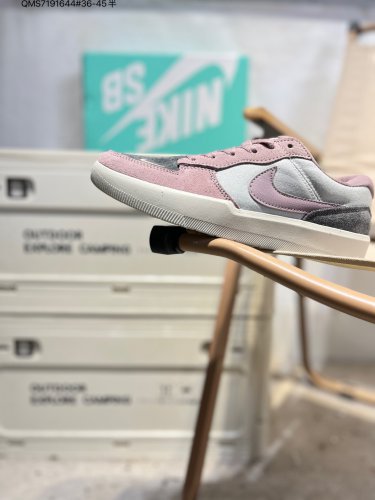 one hundred SB Force 58 sports skateboard shoes. This is a product that brings cutti_5539