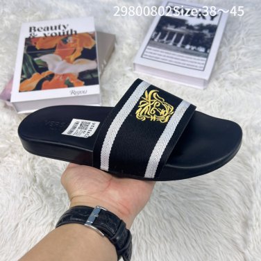 one hundredVersace summer new outdoor style beach wading versatile sports wear slippers_3783