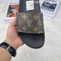 one hundredCompany level Louis Vuitton POOL PILLOW Comfortable, casual and fashionable